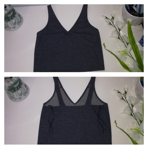 🖤Emmy Sleeveless Crop Top - Picture 5 of 8